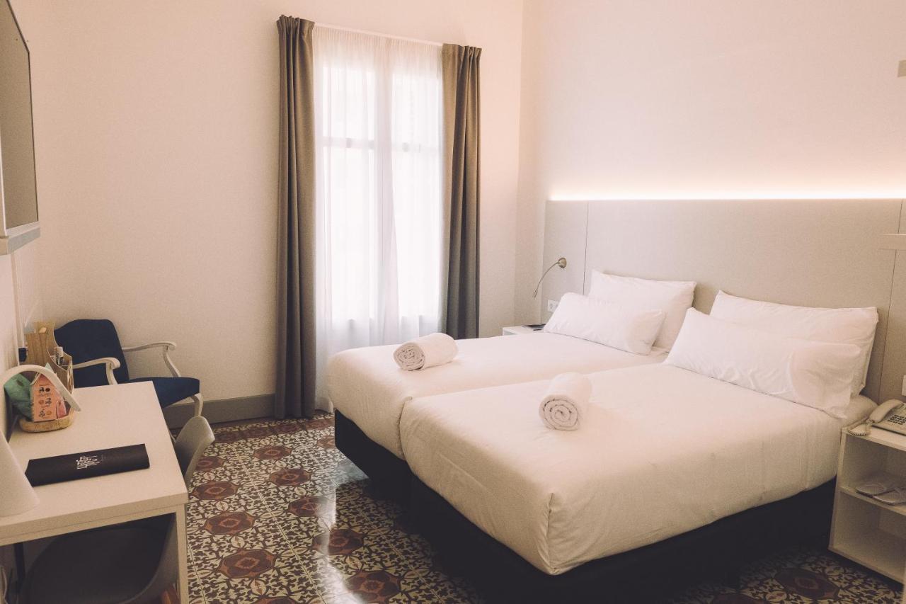 Hotelet Casa Padro Manresa Dış mekan fotoğraf