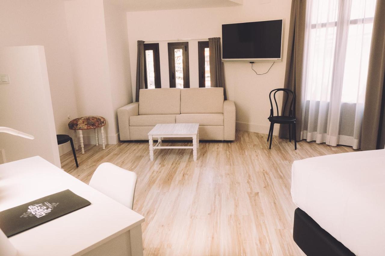 Hotelet Casa Padro Manresa Dış mekan fotoğraf